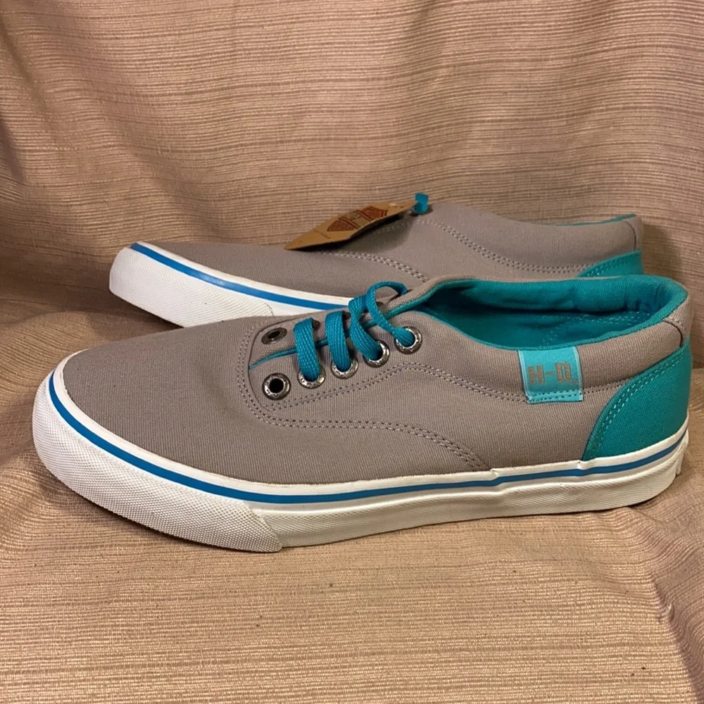 NWT Harley-Davidson canvas lace up loafers